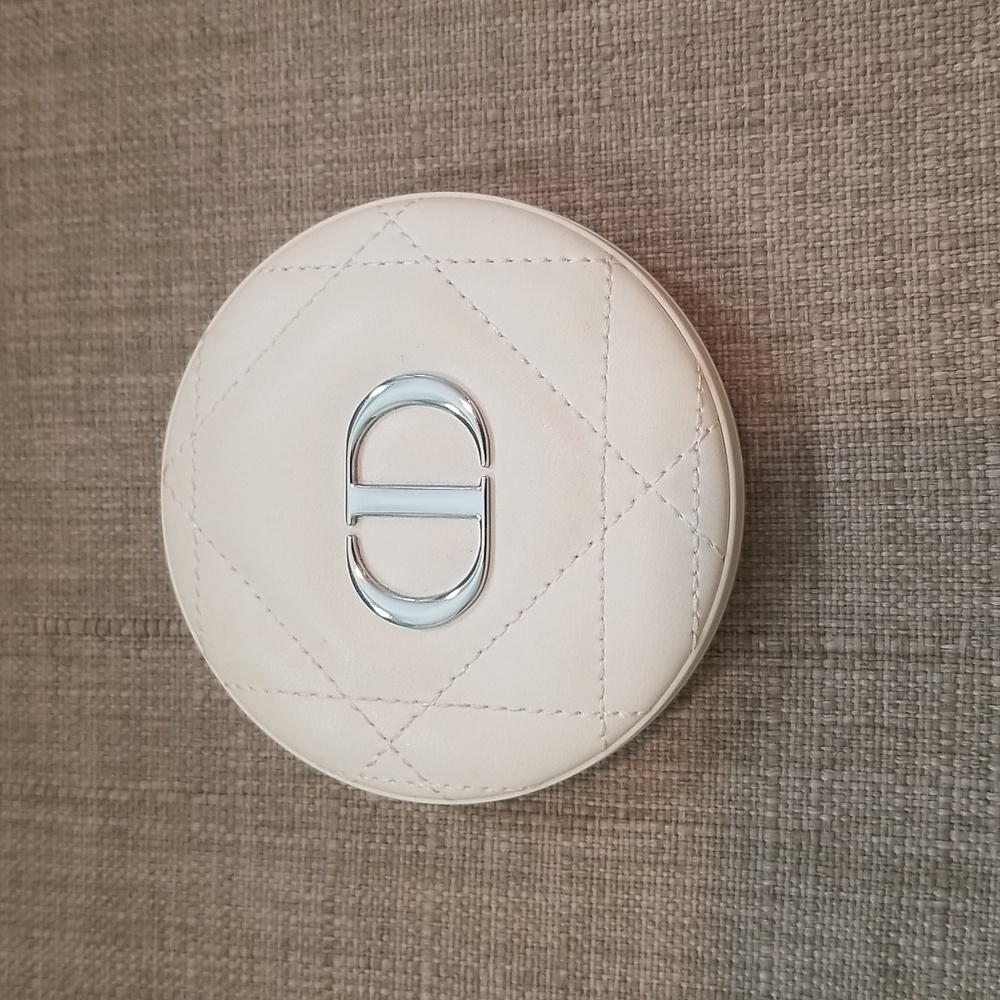 Bronzer (gently used)